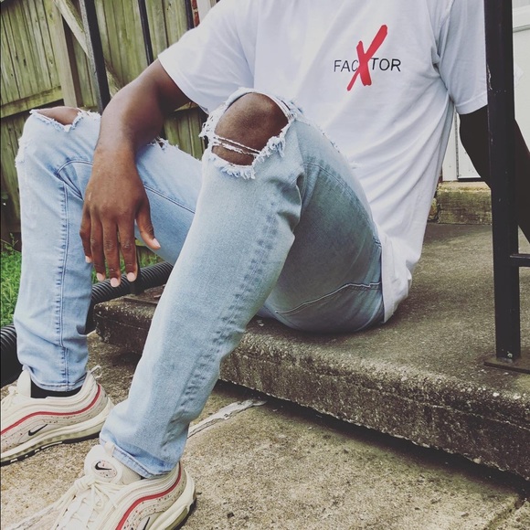 X Factor Tee ❌🚨 - Picture 2 of 4